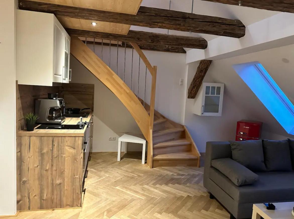 Exklusive Maisonetten Wohnung Mit Gartenzugang Augsburg Luaran gambar